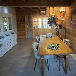 Tresor En Bois D'hotes