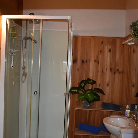 Bed & Breakfast Tresor En Bois D'hotes Autoire