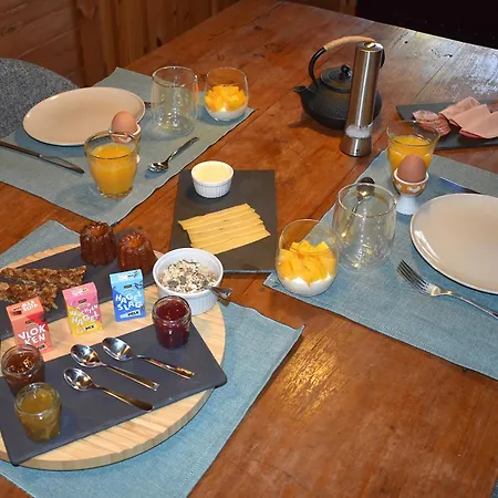 Tresor En Bois D'hotes Bed & Breakfast *