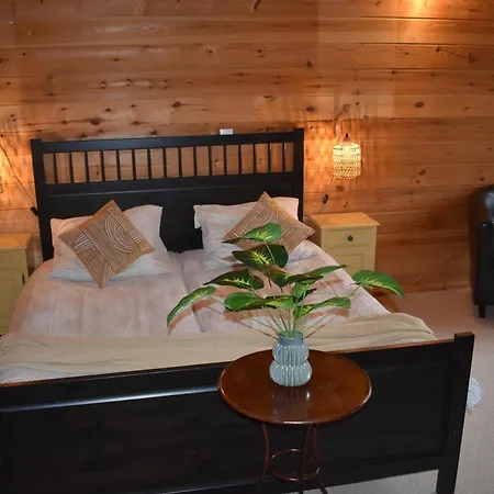 Panzió Tresor En Bois D'hotes
