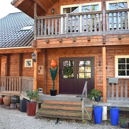Bed and Breakfast Tresor En Bois D'hotes 3*