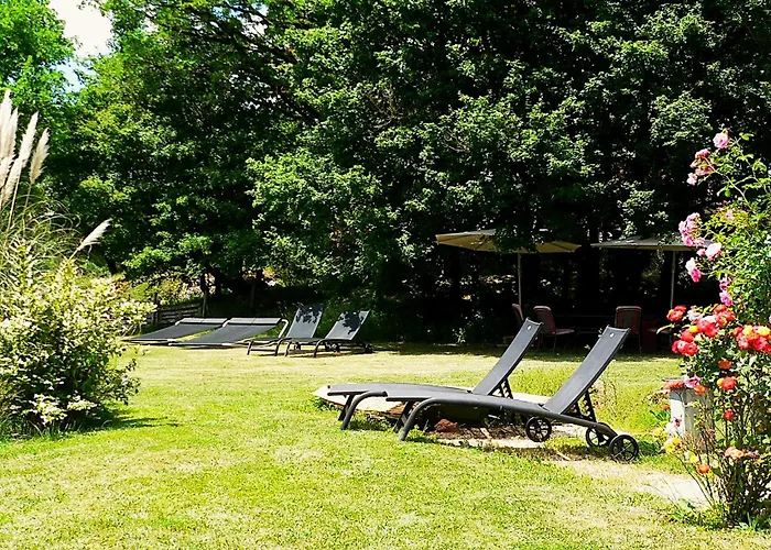 Trésor En Bois Bed and breakfast Autoire