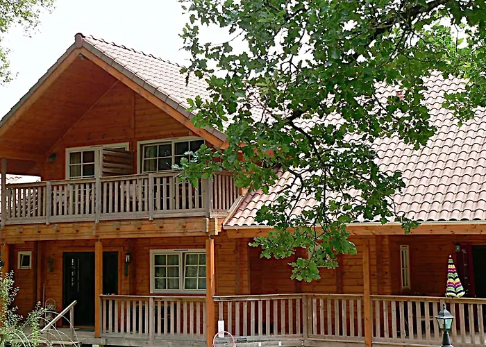 Bed & Breakfast Tresor En Bois D'hotes Autoire