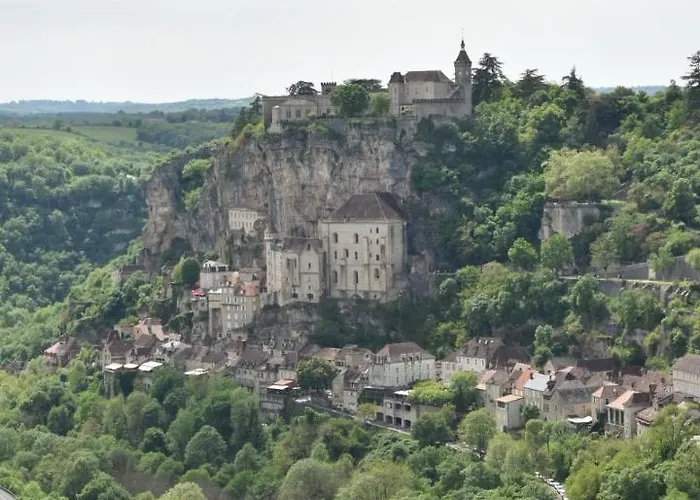 Tresor En Bois D'hotes *