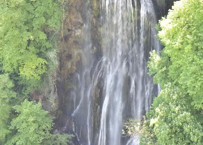 Tresor En Bois D'hotes * Autoire